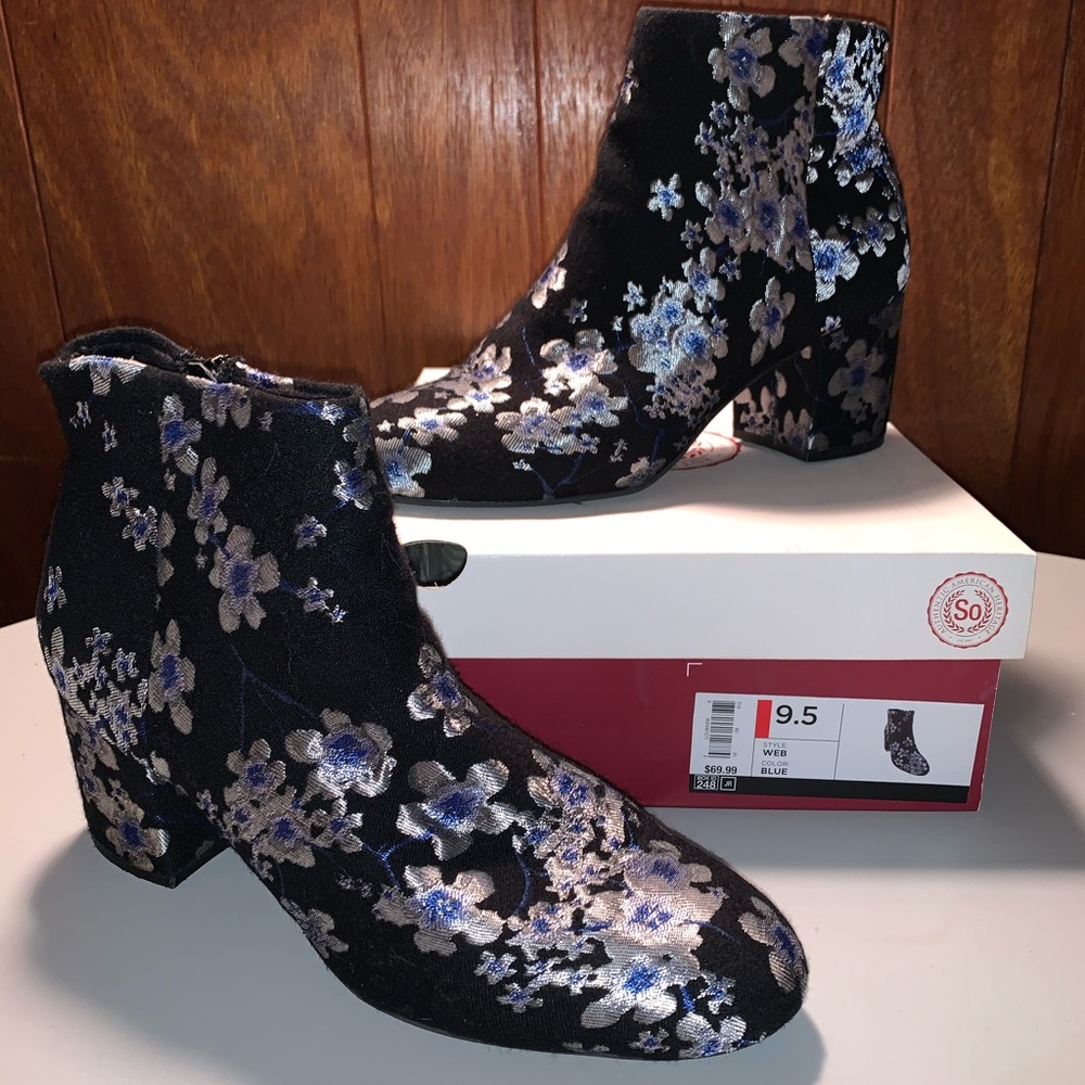 EUC So American Heritage embroidered ankle boots